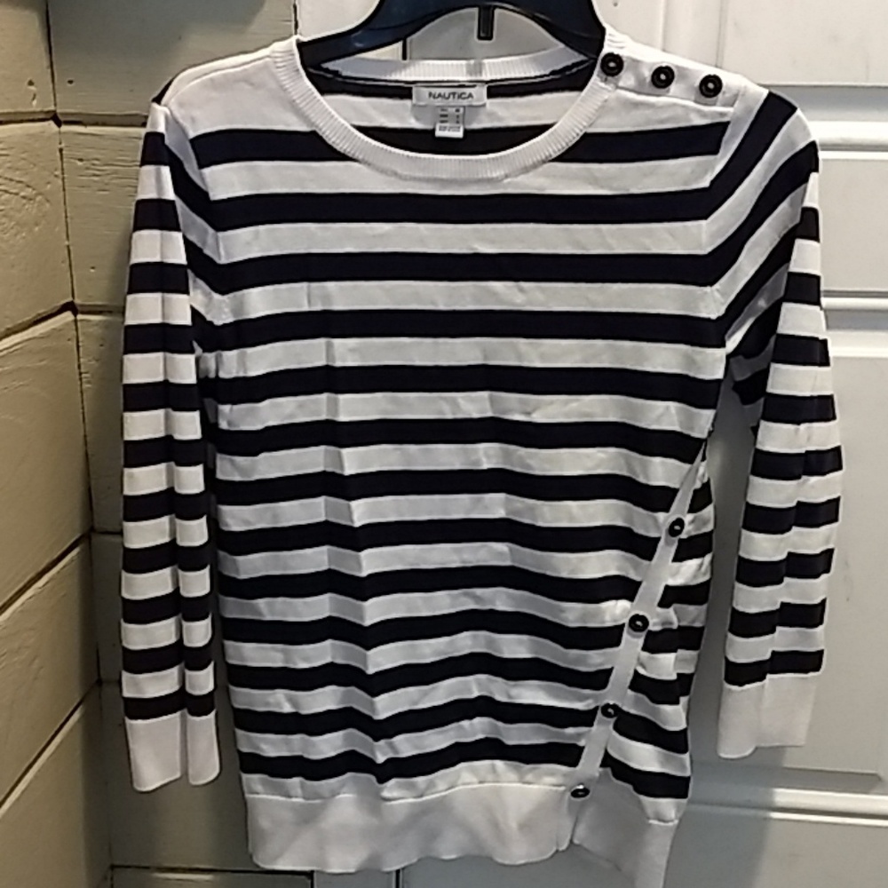 Nautica sweater